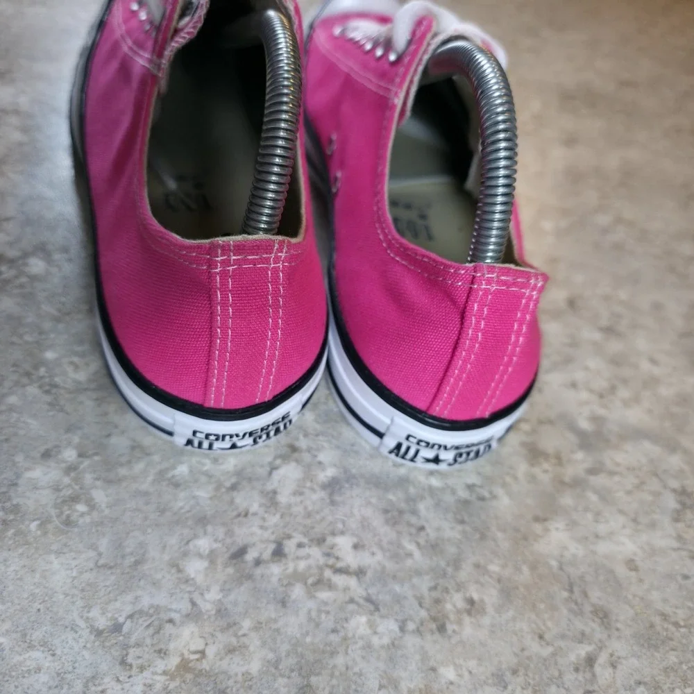 Converse Womens 11 / Mens 9 Chuck Taylor All Star Pink Casual Shoes Sneakers